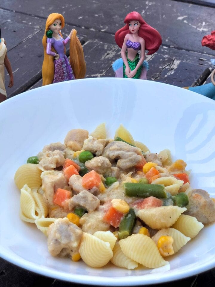 Homestyle Chicken and Pasta in a bowl