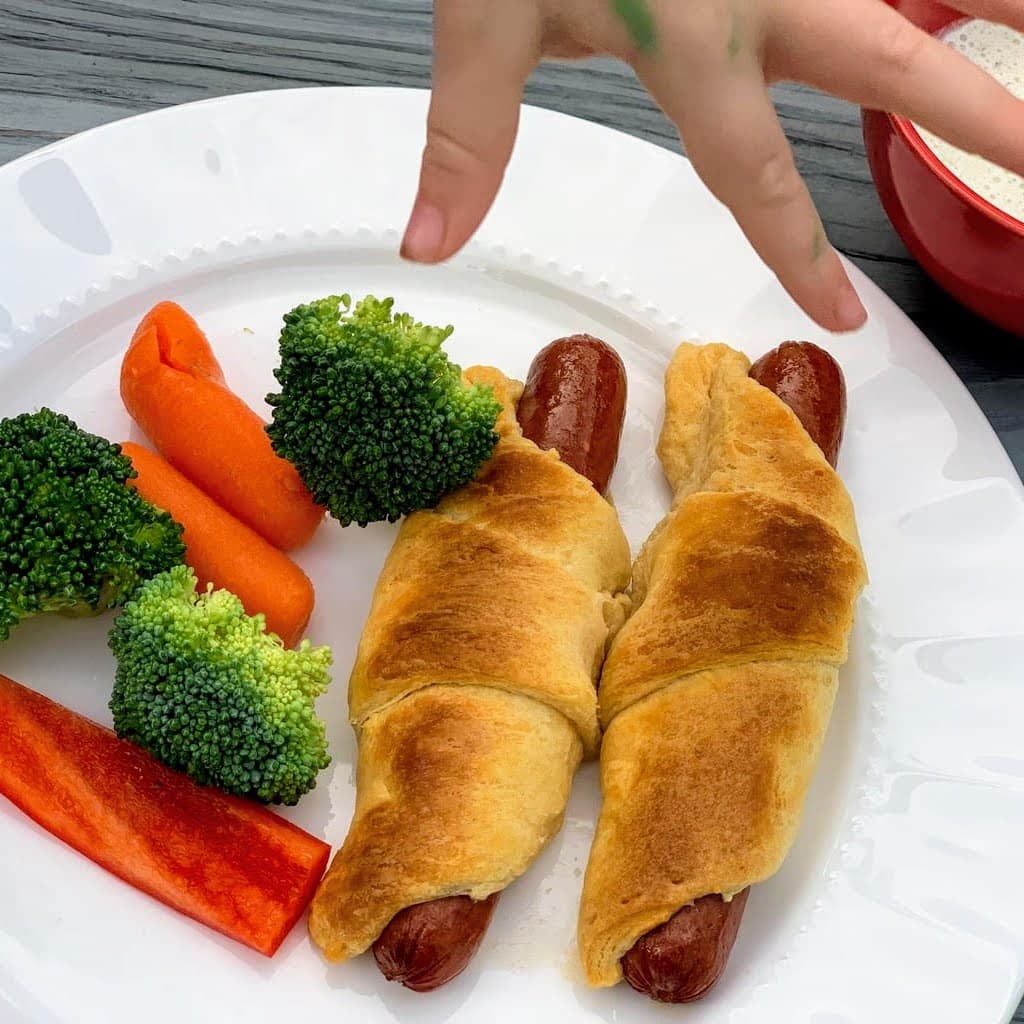 Crescent Roll Hot Dogs with Homemade Ranch Dipping Sauce