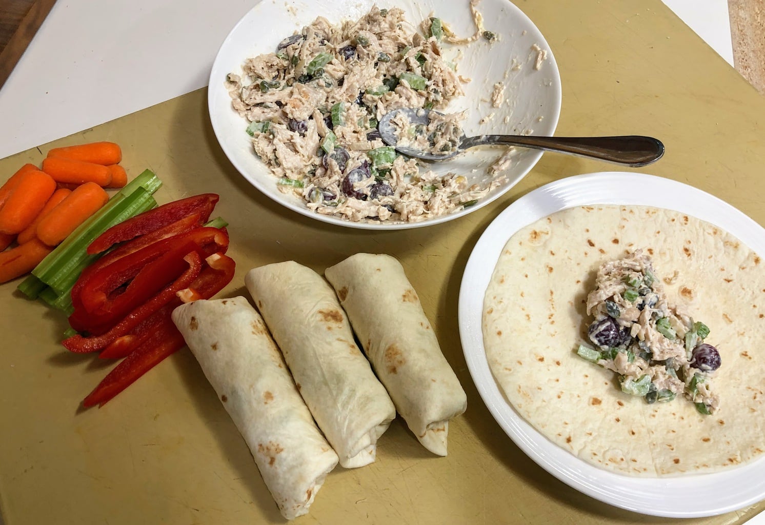 Lunch Box Chicken Salad Wrap - Platein28