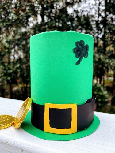 DIY Tin Can Leprechaun Hat with gold coins