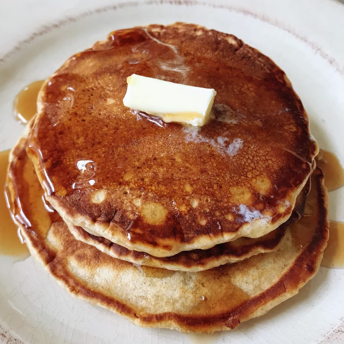 Easy Vanilla and Cinnamon Pancakes | Platein28