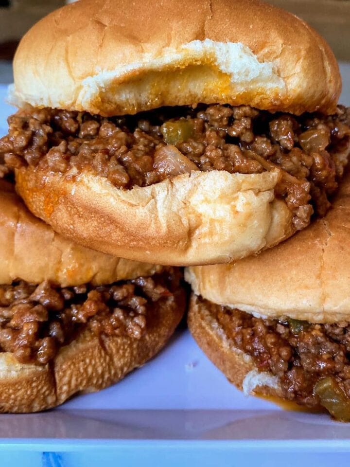 the sloppy joes one white plate