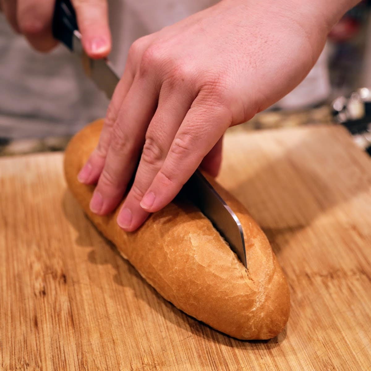 slicing roll with knife