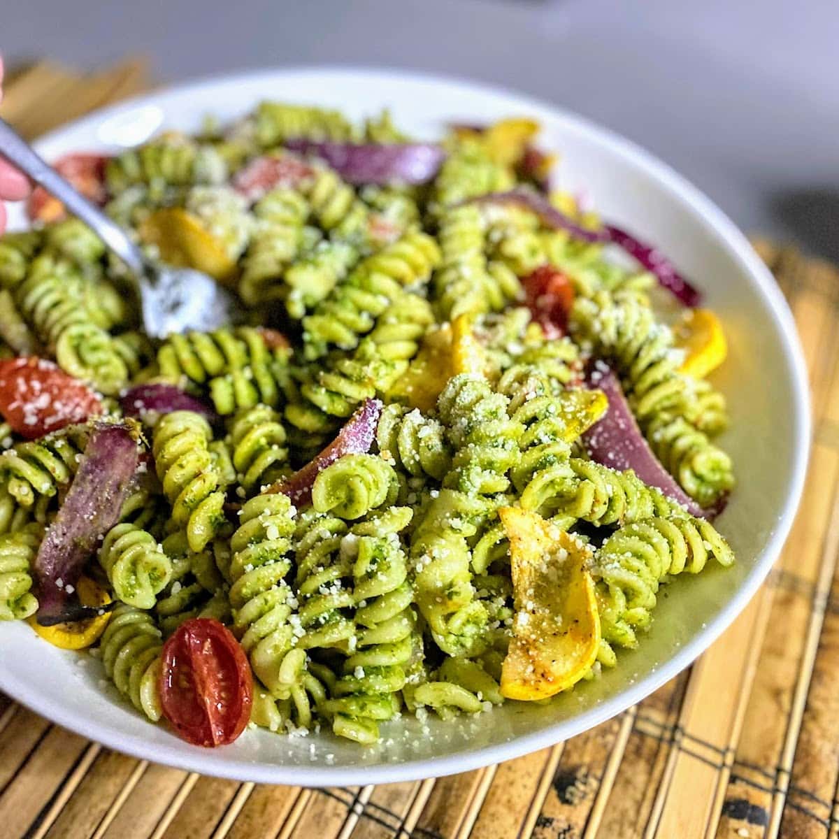 closeup focus pesto pasta