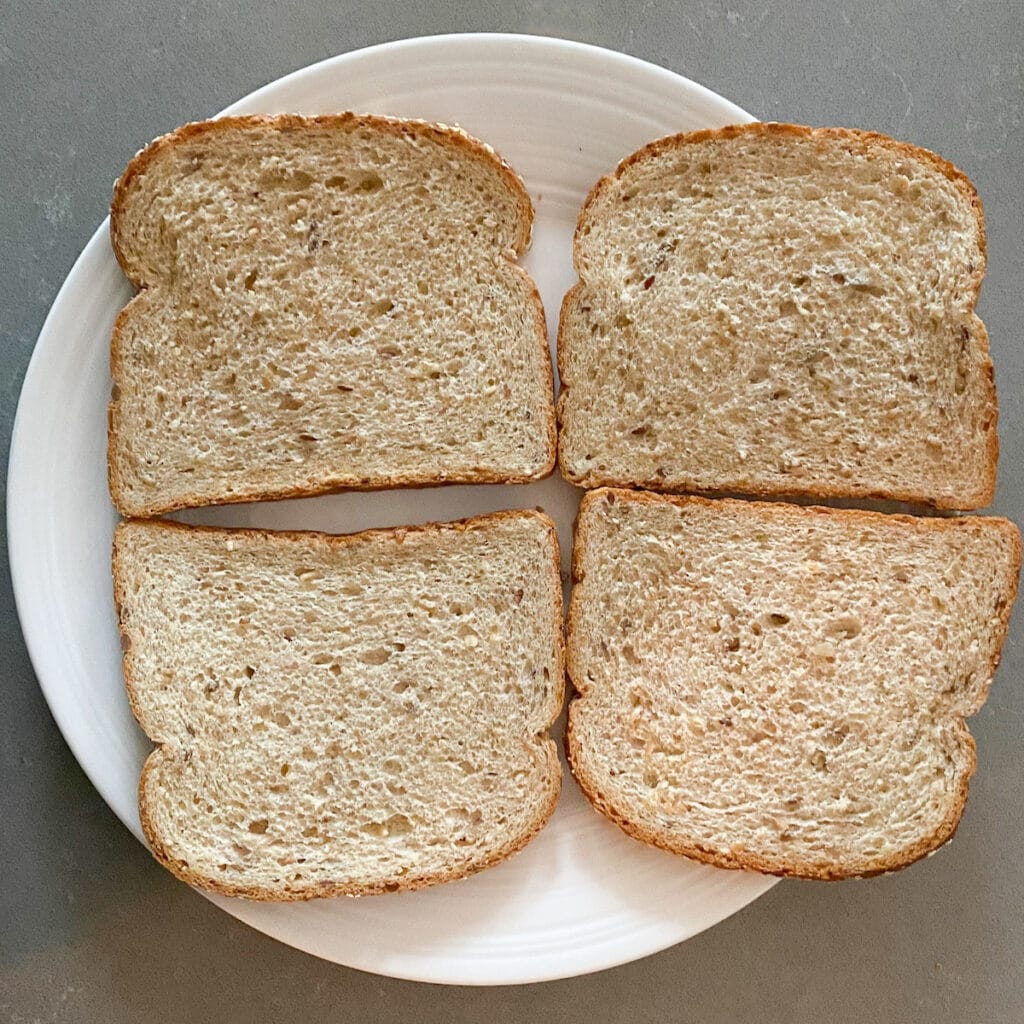 4 pieces of bread on plate