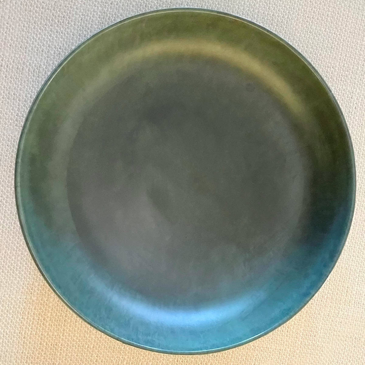 green bowl empty